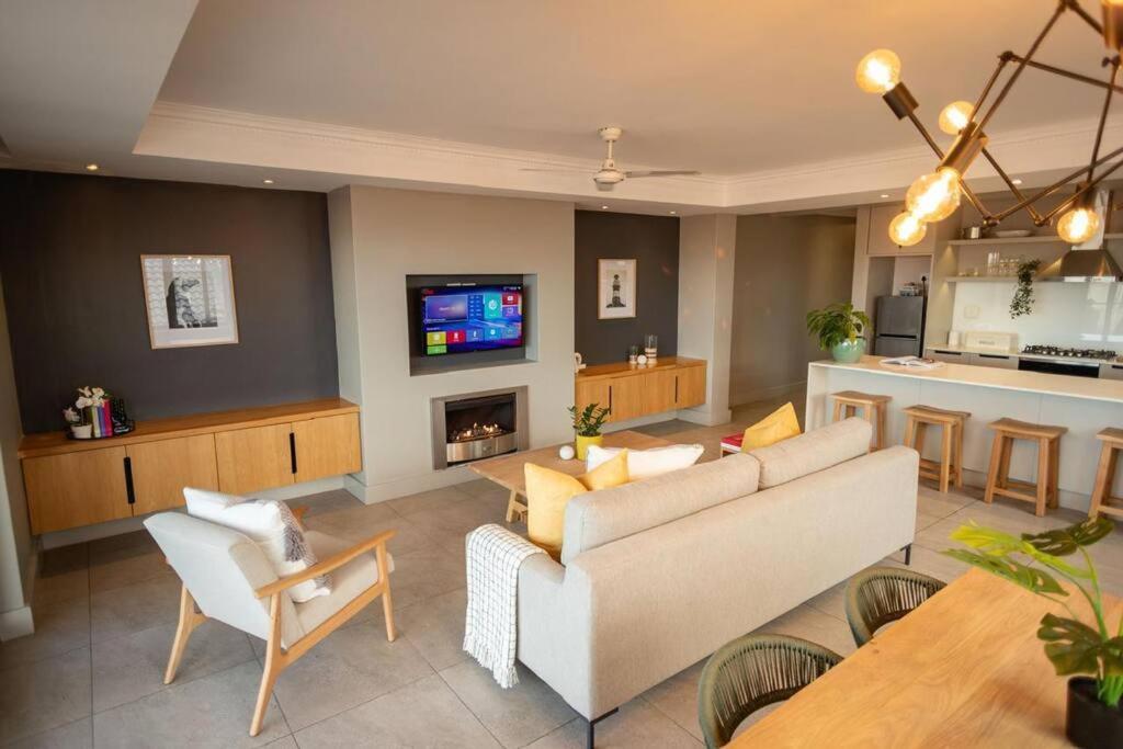 Hermanus Waterfront, Ocean Deluxe - Apartment 2 Εξωτερικό φωτογραφία