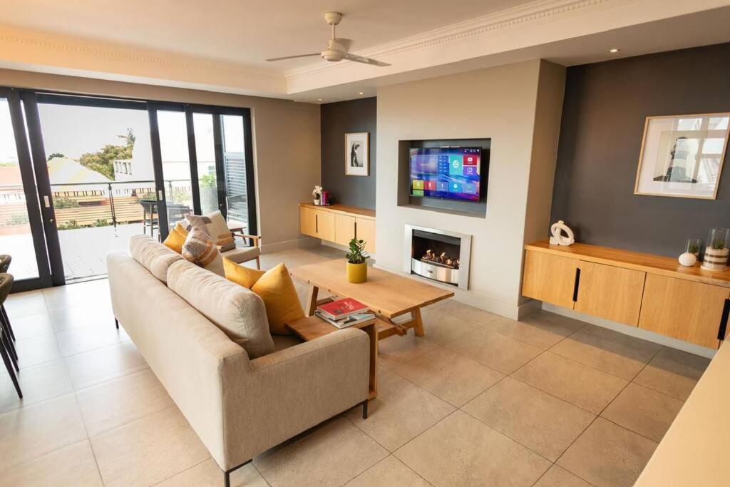 Hermanus Waterfront, Ocean Deluxe - Apartment 2 Εξωτερικό φωτογραφία